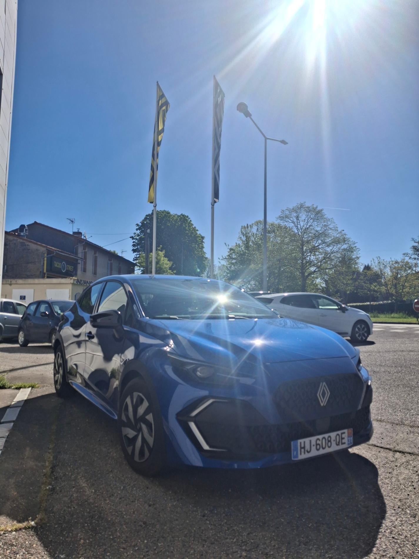 RENAULT NOUVELLE CLIO